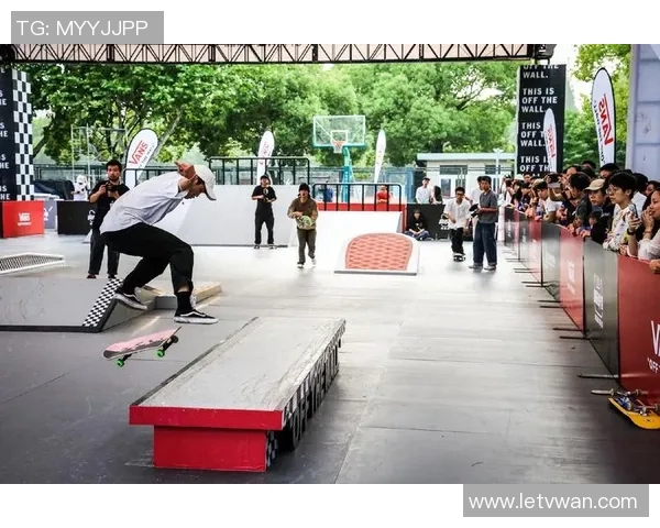 成都滑板队在攀岩联赛中的力量表现分析与点评